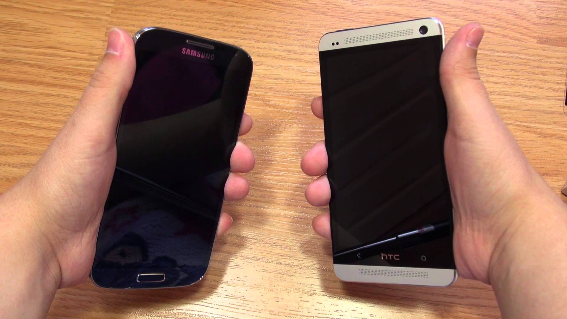 Galaxy S4: Unboxing, HTC One Comparison, Screen Quality