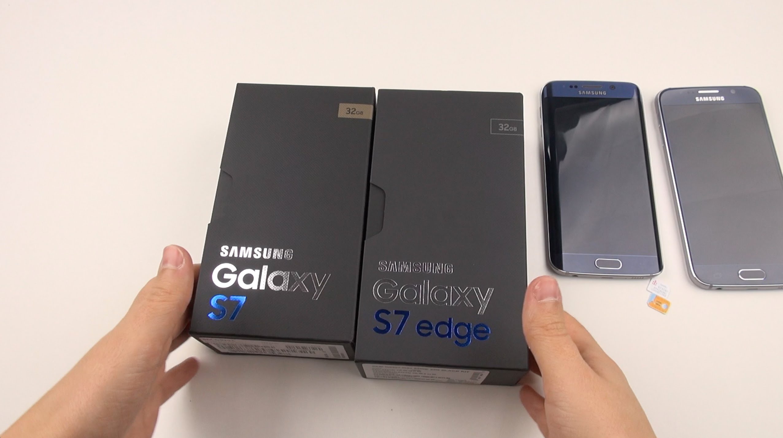 Galaxy S7 & S7 Edge Double Unboxing: The Carrier Experience