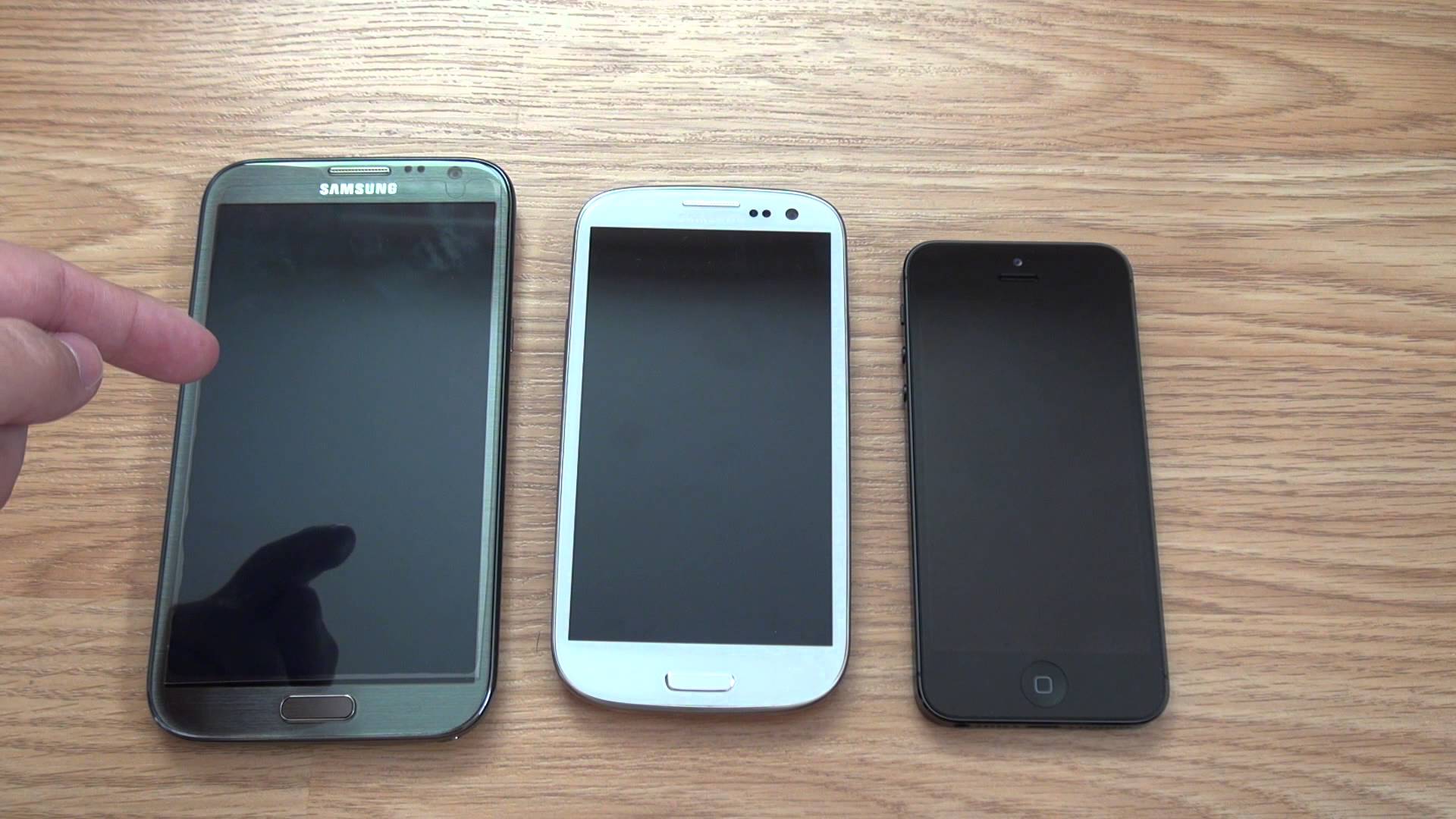 Galaxy SIII vs iPhone 5 *Ultimate, Insightful Review* (TIME CODED)