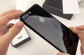 iPhone 7 Plus Jet Black: Unboxing a Unicorn!
