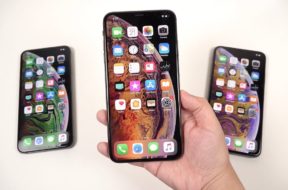 HUGE iPhone XS Max Unboxing: How’s the Display?