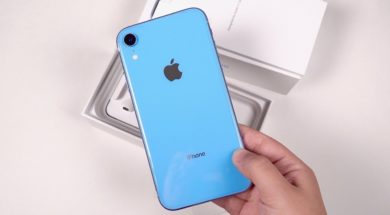 iPhone XR: Unboxing & Impressions (An Interesting Compromise)